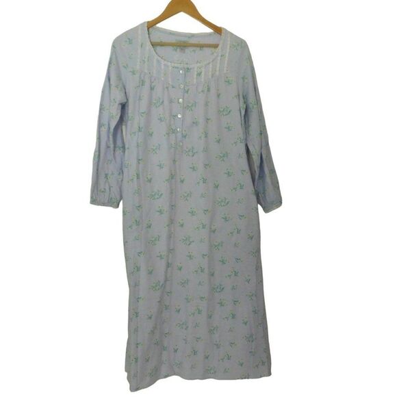 Lanz of Salzburg Flannel Nightgown Lavender Purple Floral Eyelet Size Small - Picture 1 of 5